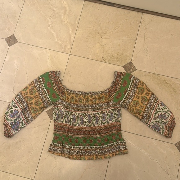 ❤️ ZARA Linen Blend Smocked Off The Shoulder Ruffle Top sz Medium - Picture 7 of 8